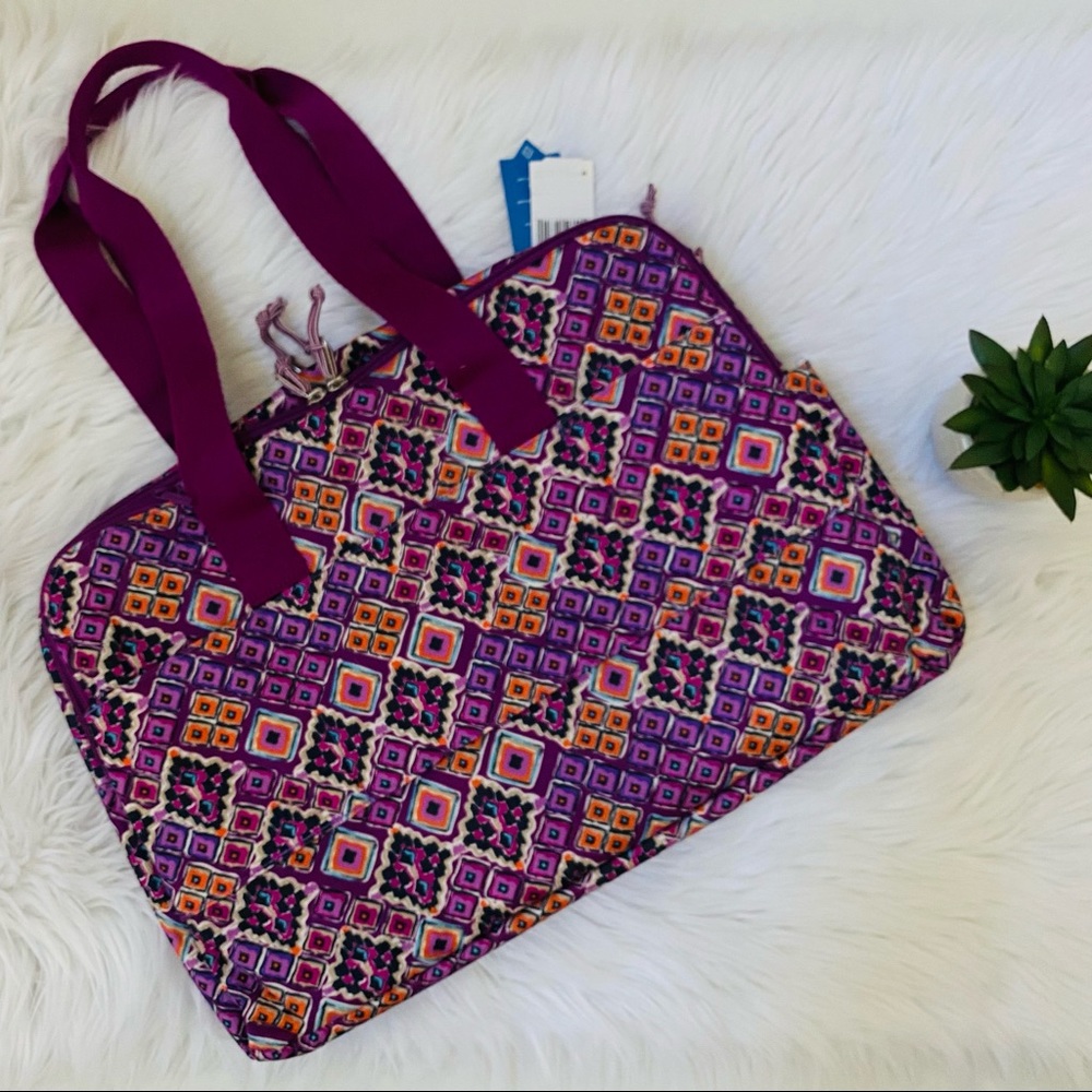 NWT Vera Bradley Lighten Up Weekender Bag - Picture 4 of 9